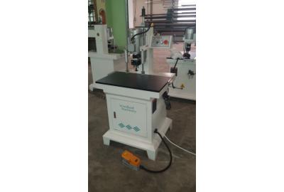 Profesionalios staklės su 2800 aps./min, 75 kg
