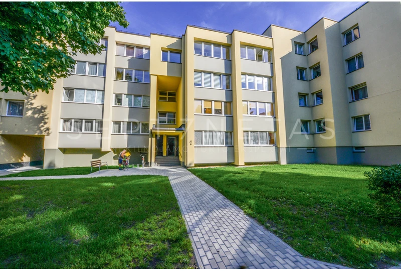 Šiltas ir tvarkingas 3 kamb. butas Palangoje||Renovuotas namas, rami vieta – puikus pasirinkimas šeimai