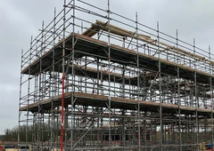 Kokybiški pastoliai statyboms ir renovacijai