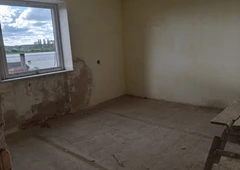 Kretingos raj. parduodamas 41 aro sklype esantis bendrabutis
