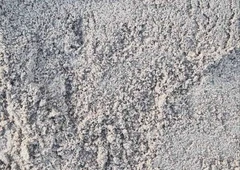 Išlygink vej? su sijotu sm?liu||Sijotas plautas sm?lis 0-2 mm vejai||Pristatymas 2-12 kub? Palangoje-Klaip?doje||Tobula veja: sm?lis lyginimui jau šiandien