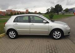 Manevringa ir praktiška Corolla – prad?k nuo 24€